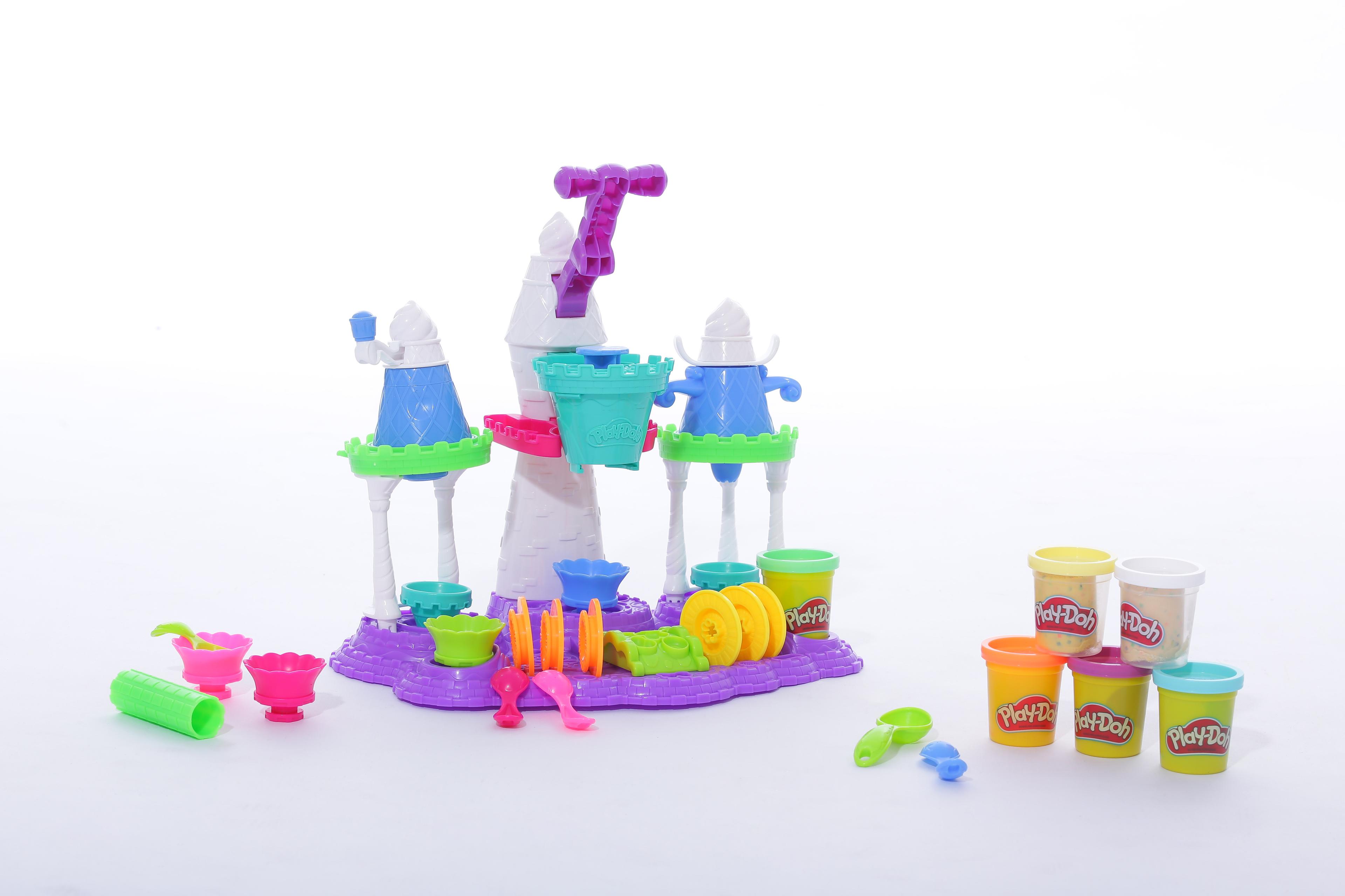 Cùng bé phát triển khả năng nghệ thuật với đồ chơi đất nặn Play-Doh